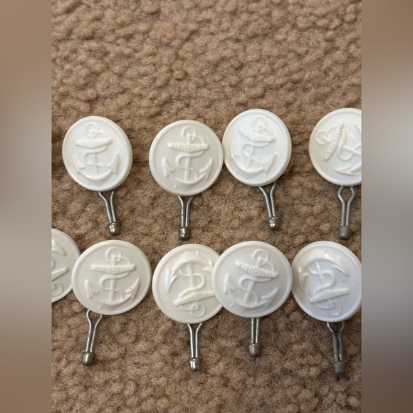 White Vintage Anchor Button With Shank Acrylic Lot Of 14 - Picture 7 of 12